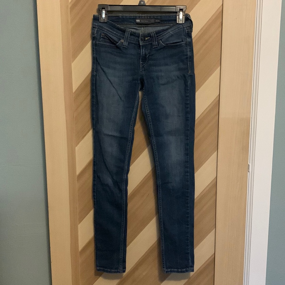 Size 24 Levi’s Skinny Jeans